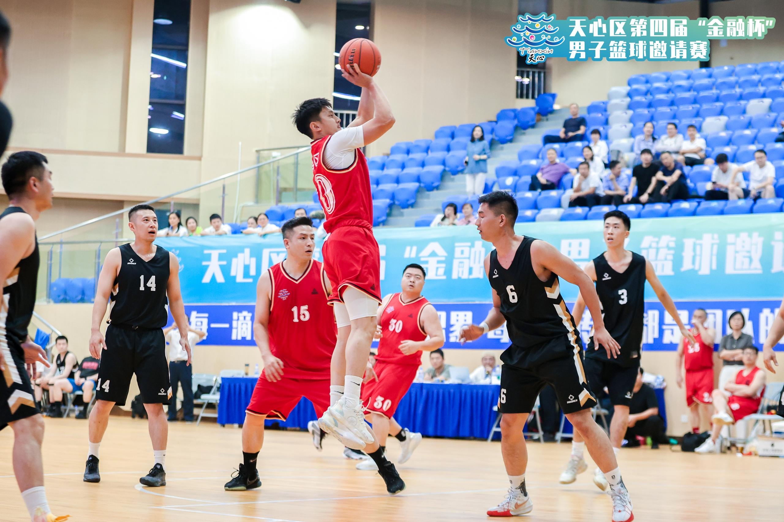 BG大游体育-青岛特色赛事接连上演 “冰项目”成了“热运动”